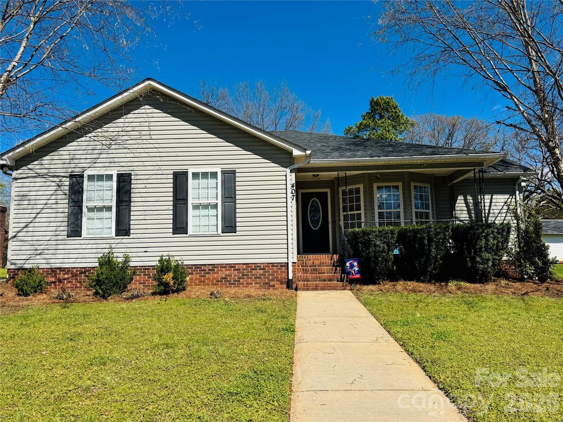 407 Blackwelder St., China Grove, NC 28023