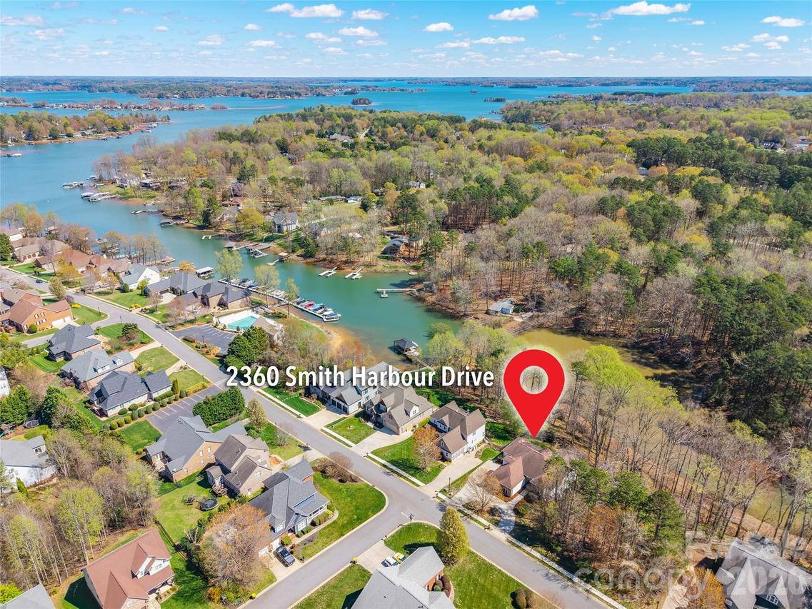 2360 Smith Harbour Dr., Denver, NC 28037