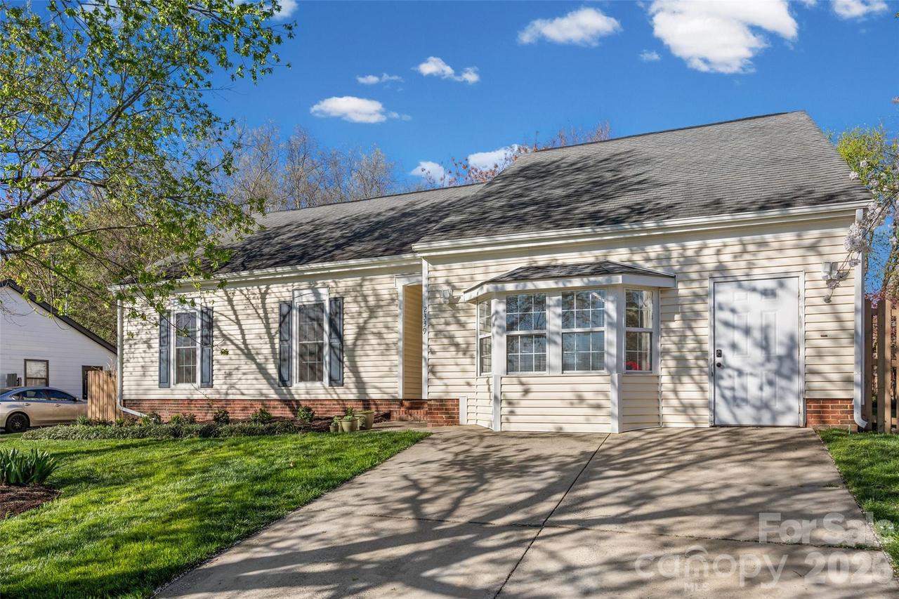 2339 Olde Whitehall Rd., Charlotte, NC 28273