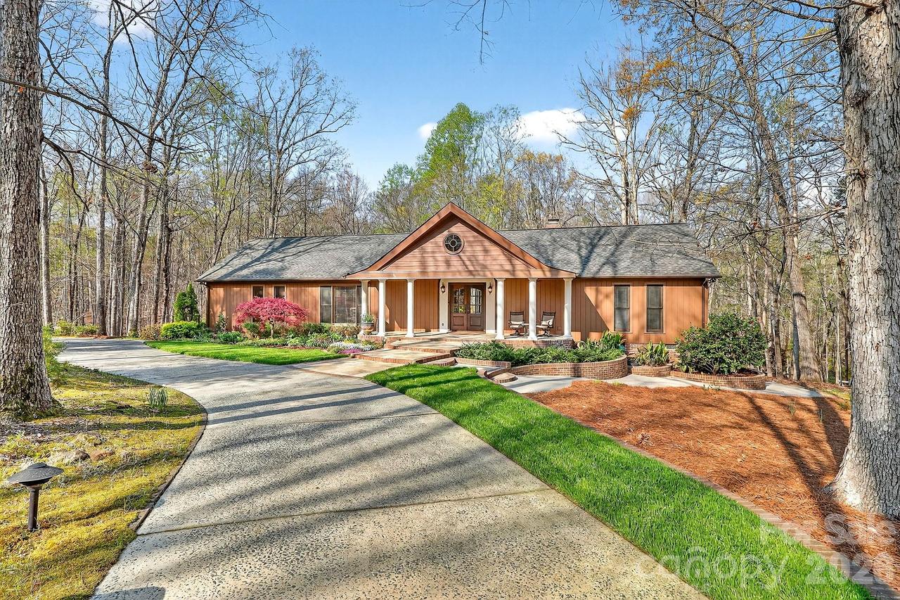 2816 Blythe Rd., Waxhaw, NC 28173