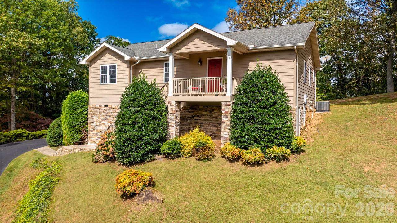 283 Blake Dr., Canton, NC 28716