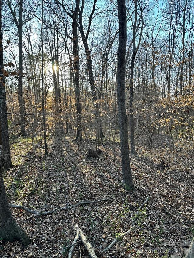 5835 Crayton Rd., Mount Pleasant, NC 28124