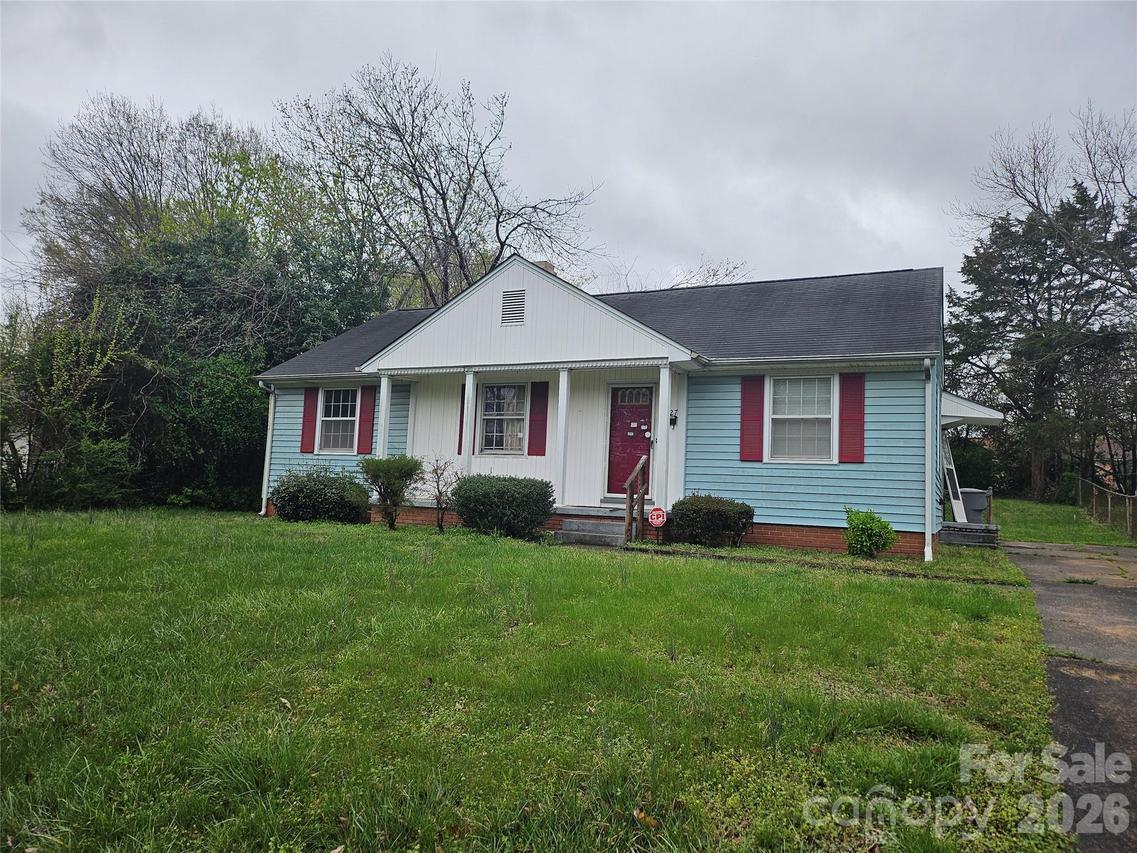 2927 Lasalle St., Charlotte, NC 28216