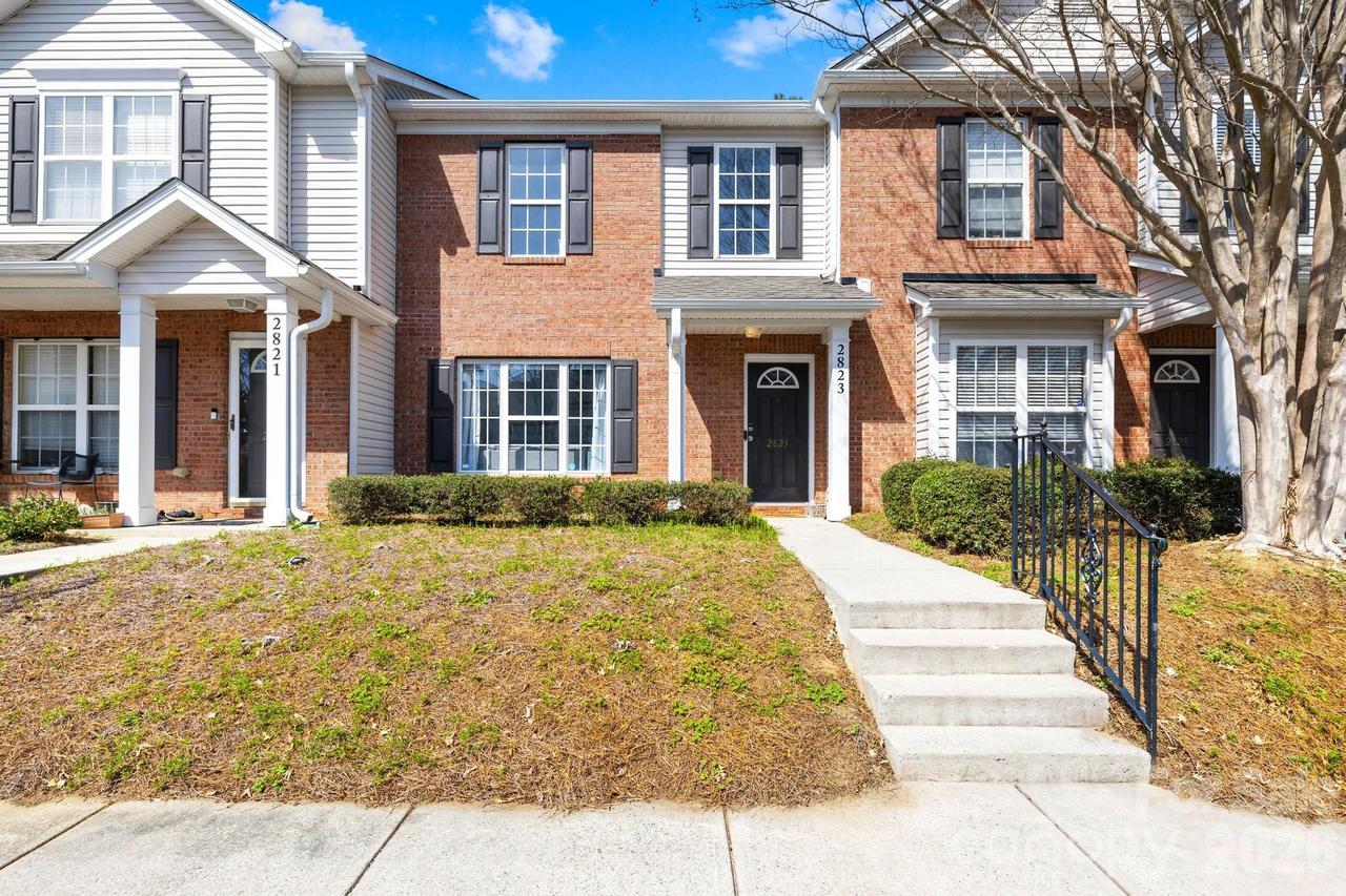 2823 Summergrove Ct., Matthews, NC 28105