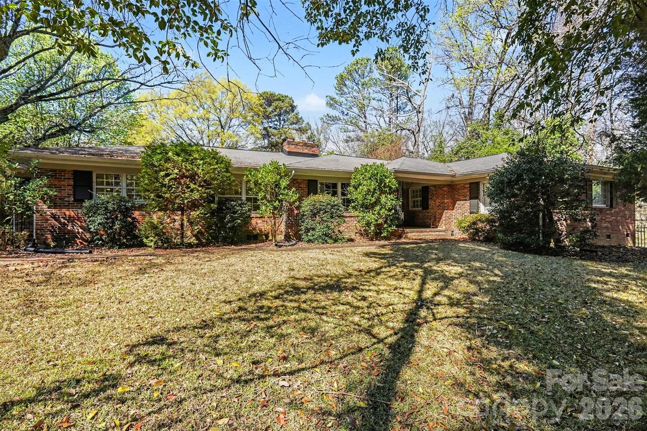 7600 Park Rd., Charlotte, NC 28210