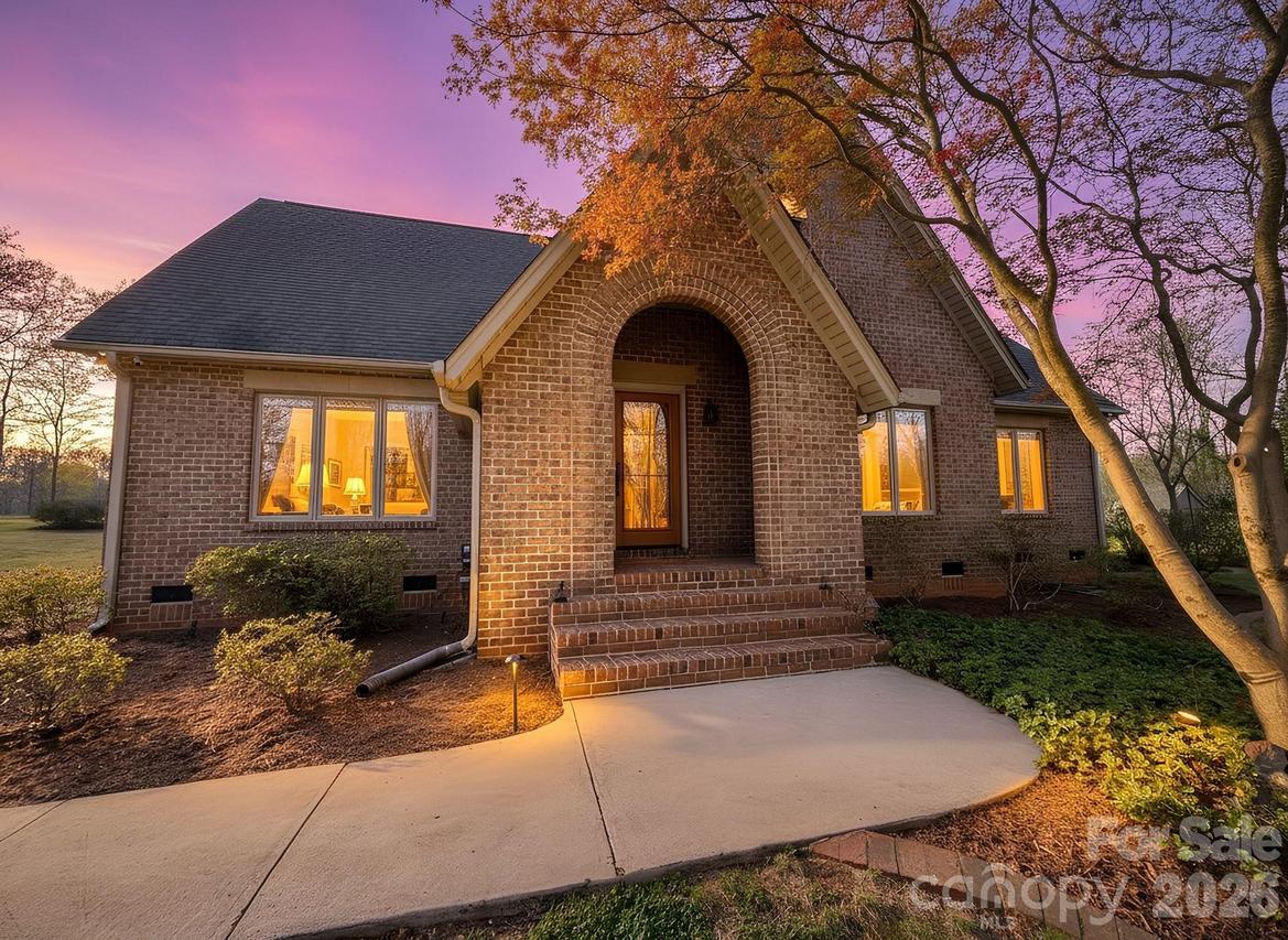 210 Southern Farm Rd., Gastonia, NC 28056