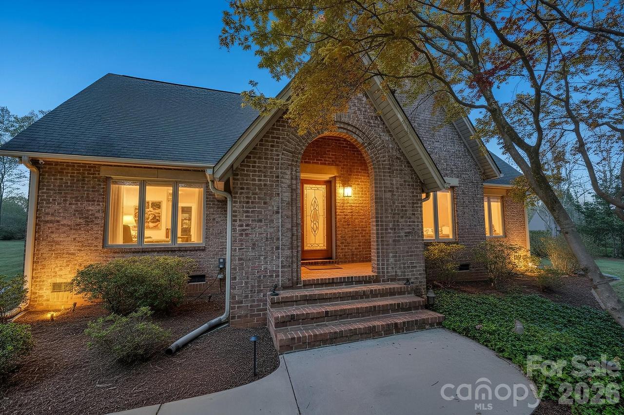 210 Southern Farm Rd., Gastonia, NC 28056