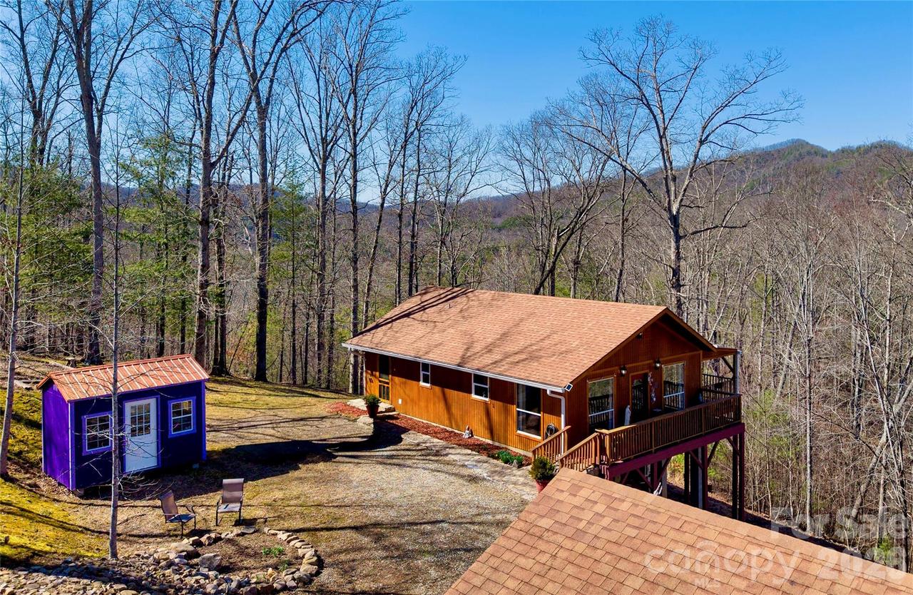 288 Rebel Dr., Hot Springs, NC 28743