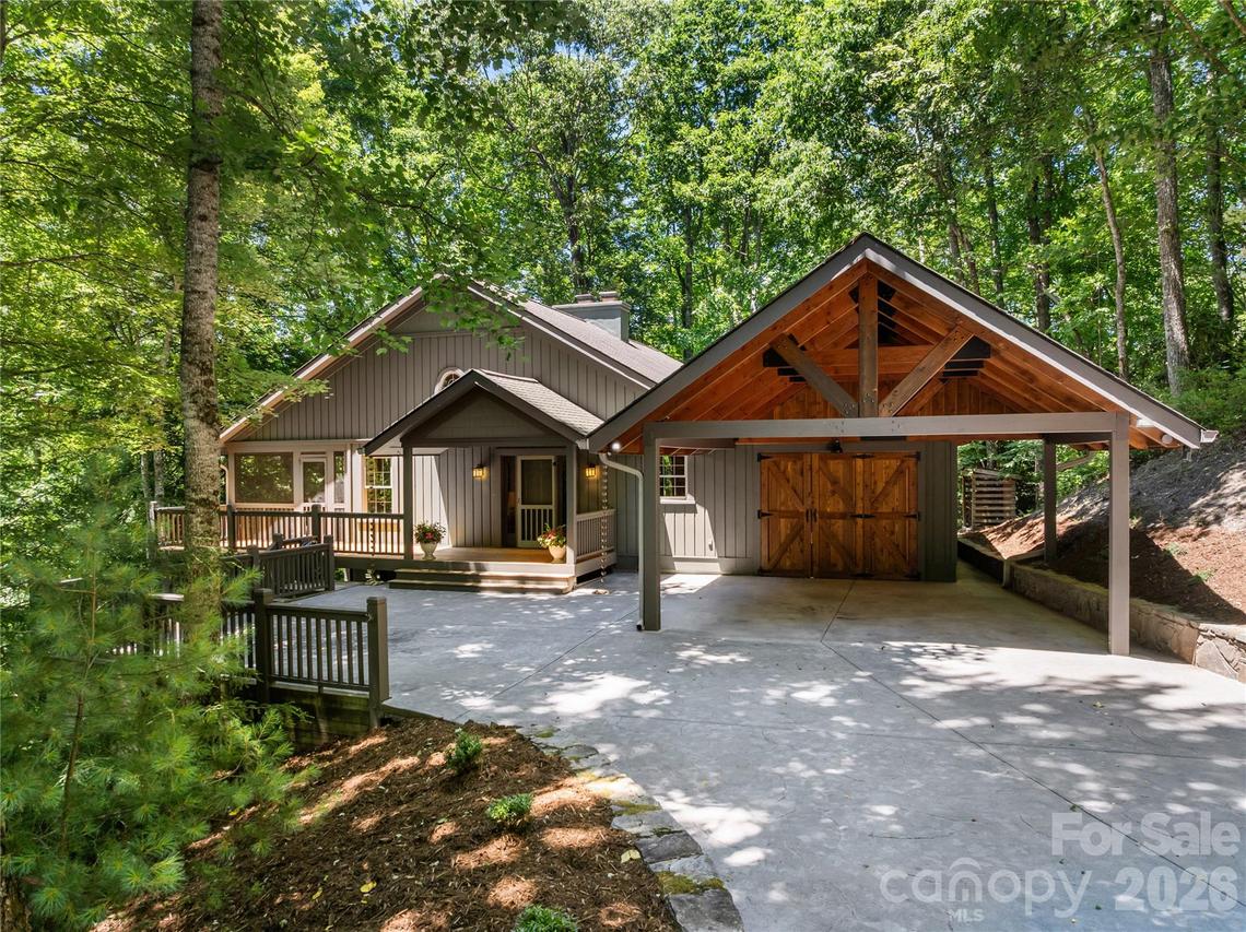 287 Dvdisdi Ct., Brevard, NC 28712