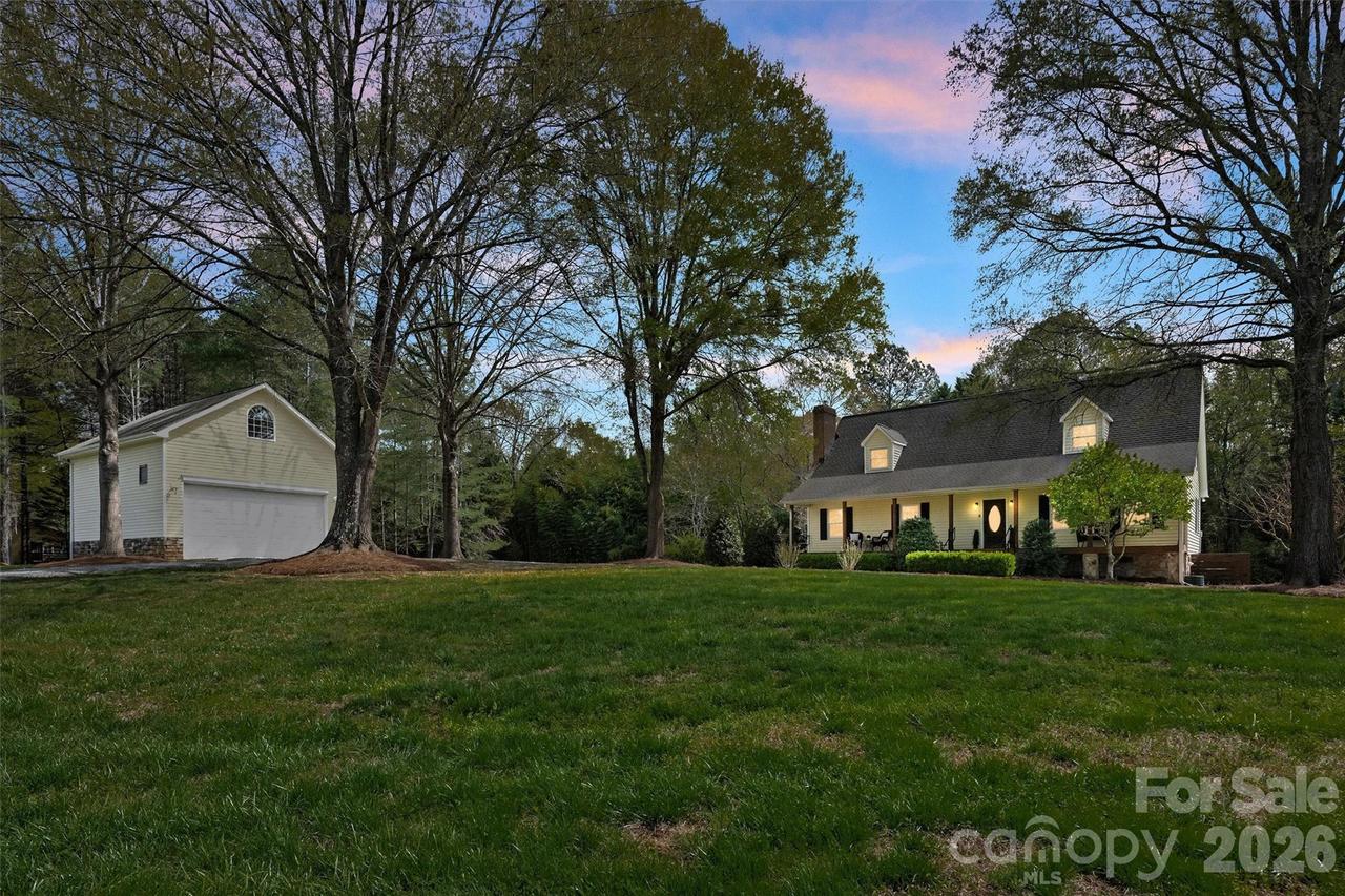 189 Fea Ln., Iron Station, NC 28080