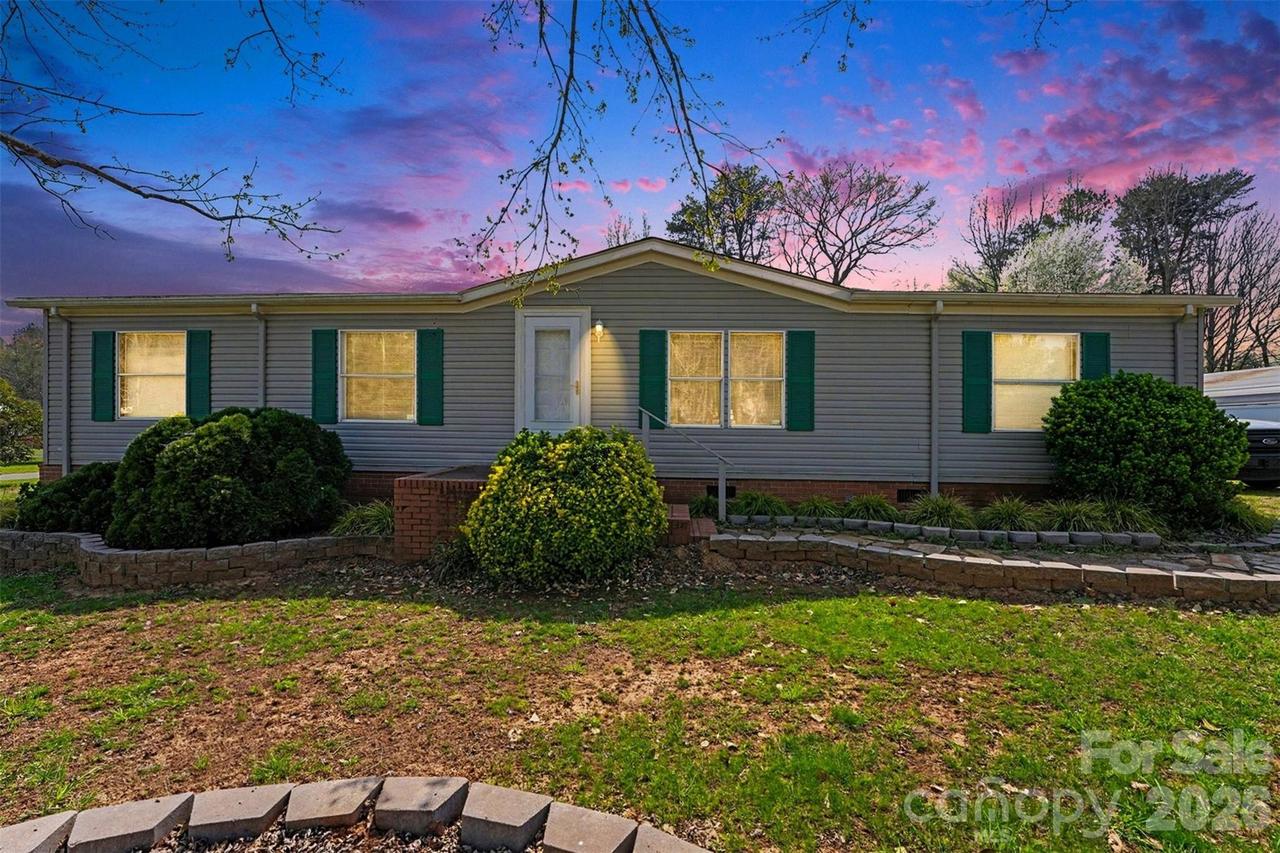 940 John Miller Rd., Rockwell, NC 28138