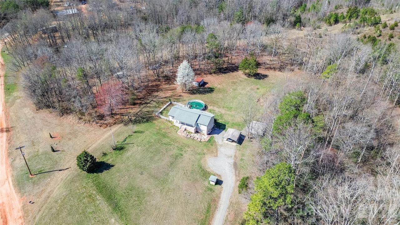 311 Fletcher Rd., Union Grove, NC 28689