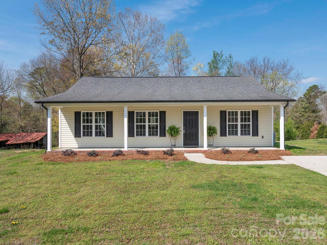 207 Krimminger Ave., Concord, NC 28025