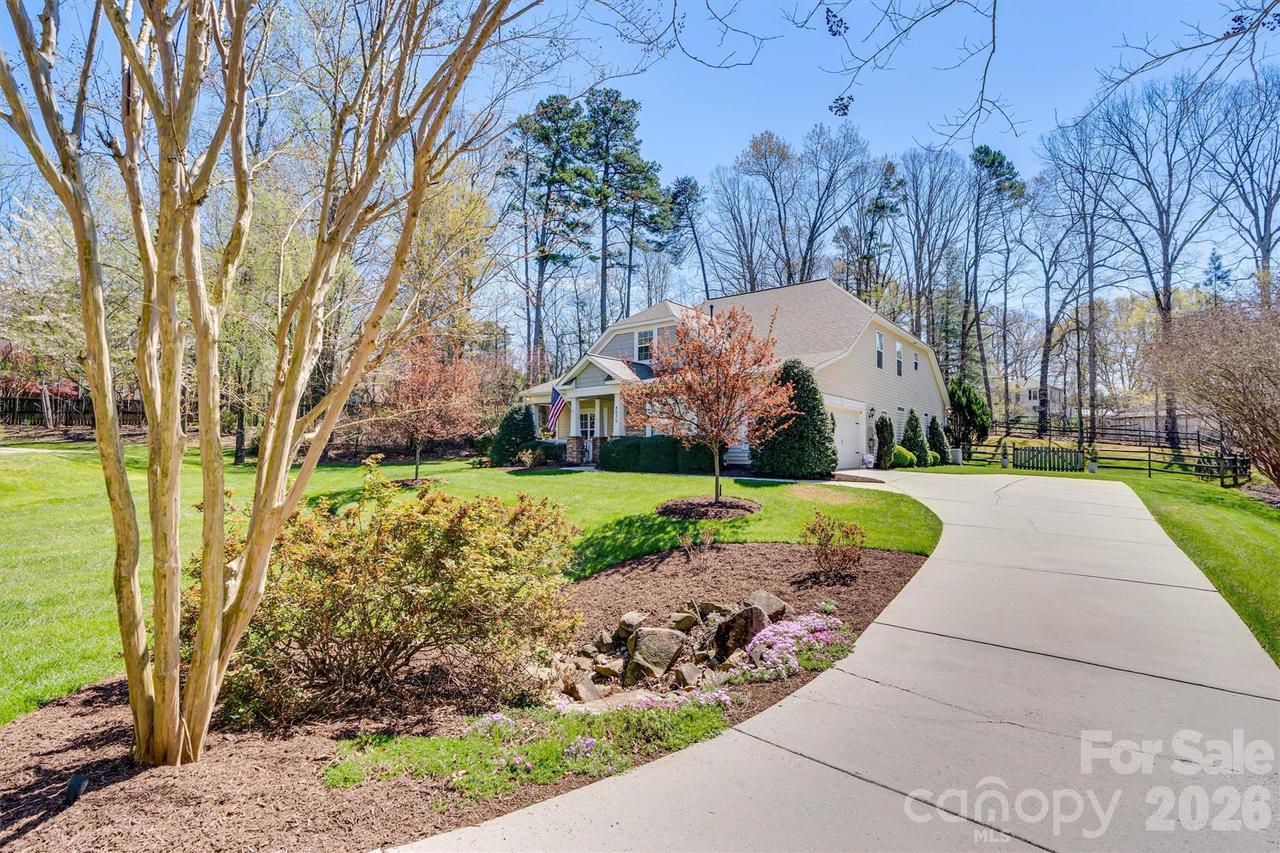 8075 Andrew Franklin Dr., Denver, NC 28037