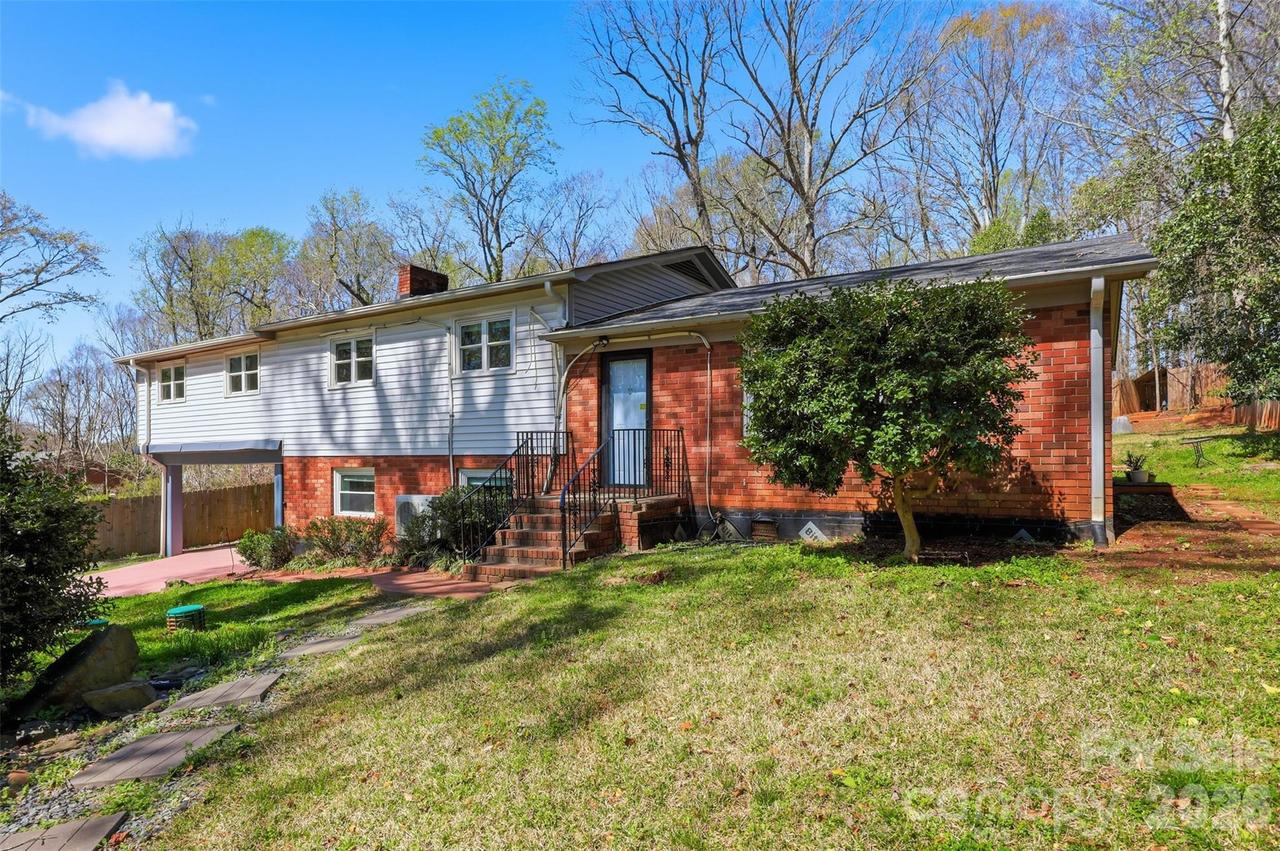 4920 Bright Rd., Charlotte, NC 28214