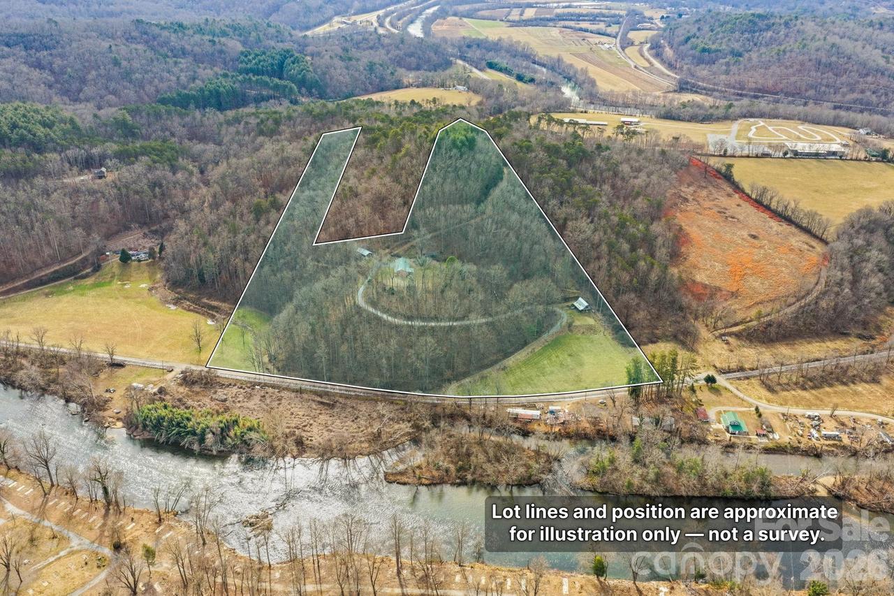 470 Ela Ln., Bryson City, NC 28713