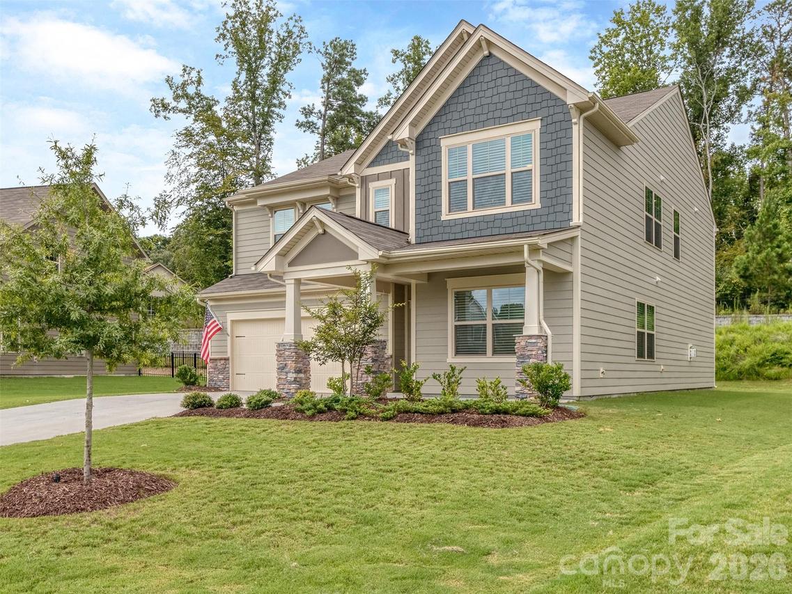 2118 Killian Creek Dr., Denver, NC 28037