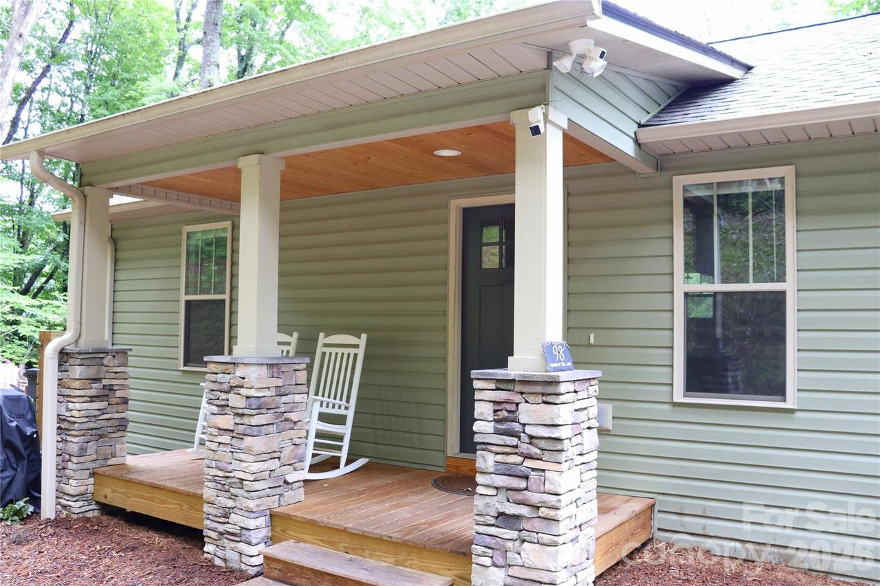 98 Harmony Hill Ln., Mars Hill, NC 28754