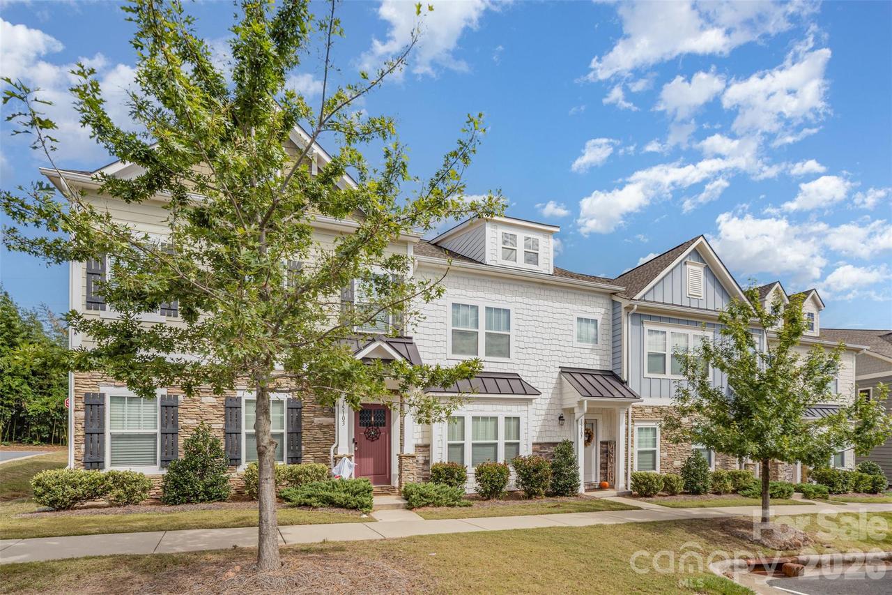 15107 Meacham Farm Dr., Huntersville, NC 28078
