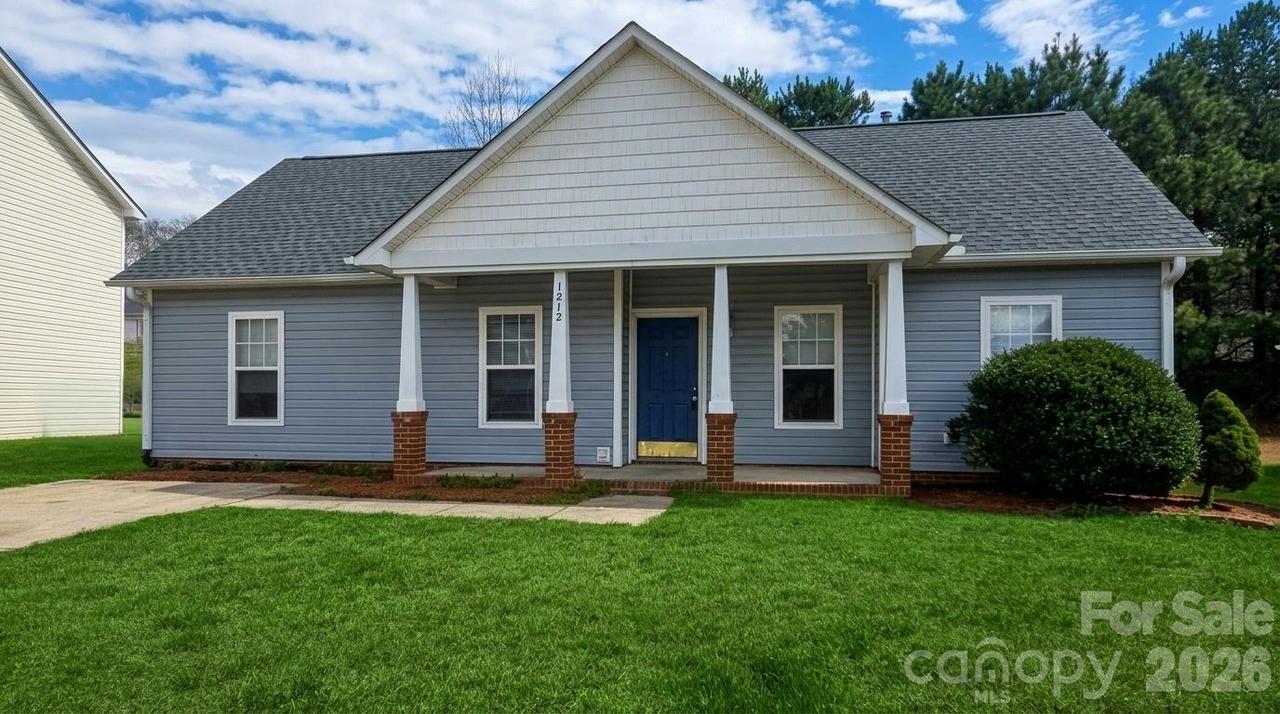 1212 Bicycle Ct., Gastonia, NC 28054