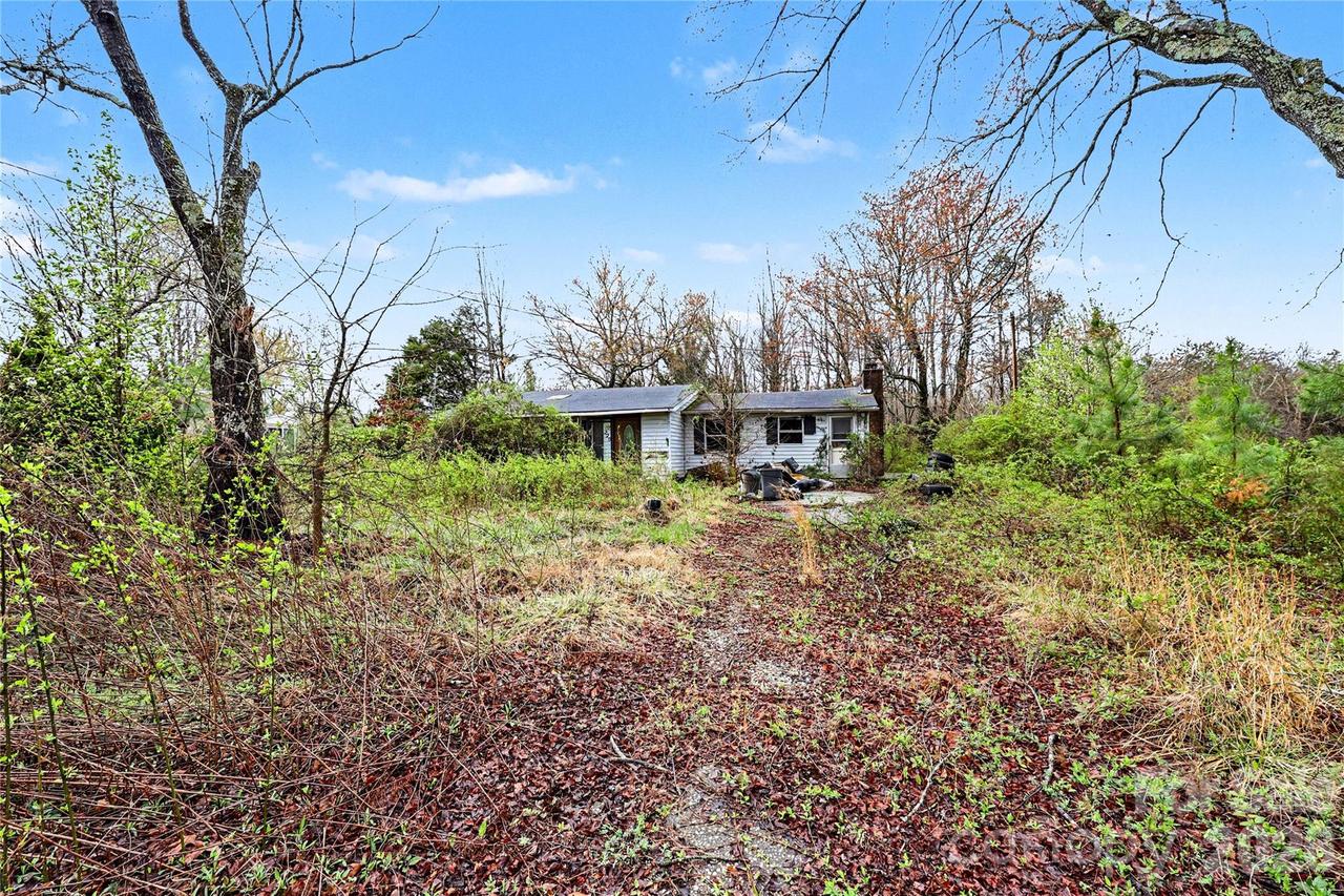 220 Hope Hill Rd., Salisbury, NC 28147