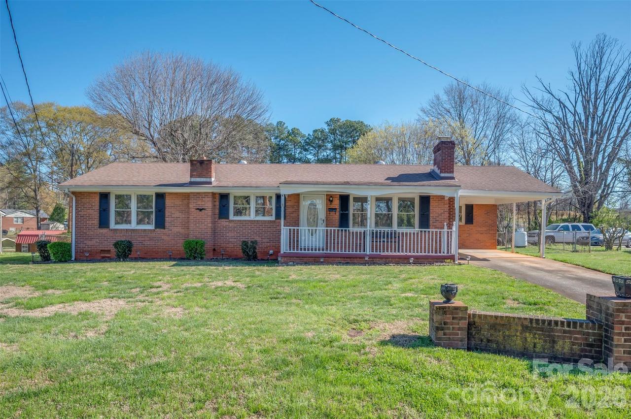 148 Westhaven St., Forest City, NC 28043