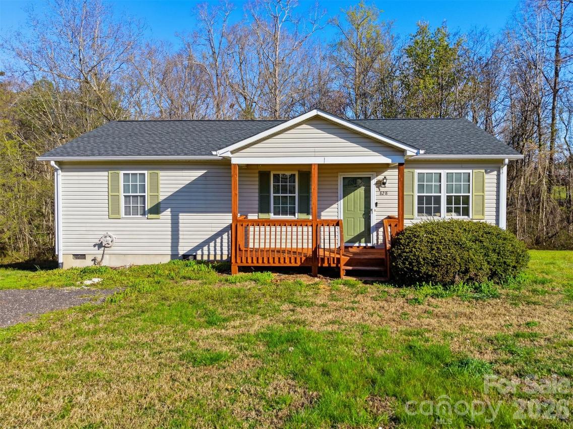 828 Cline Ave., Valdese, NC 28690
