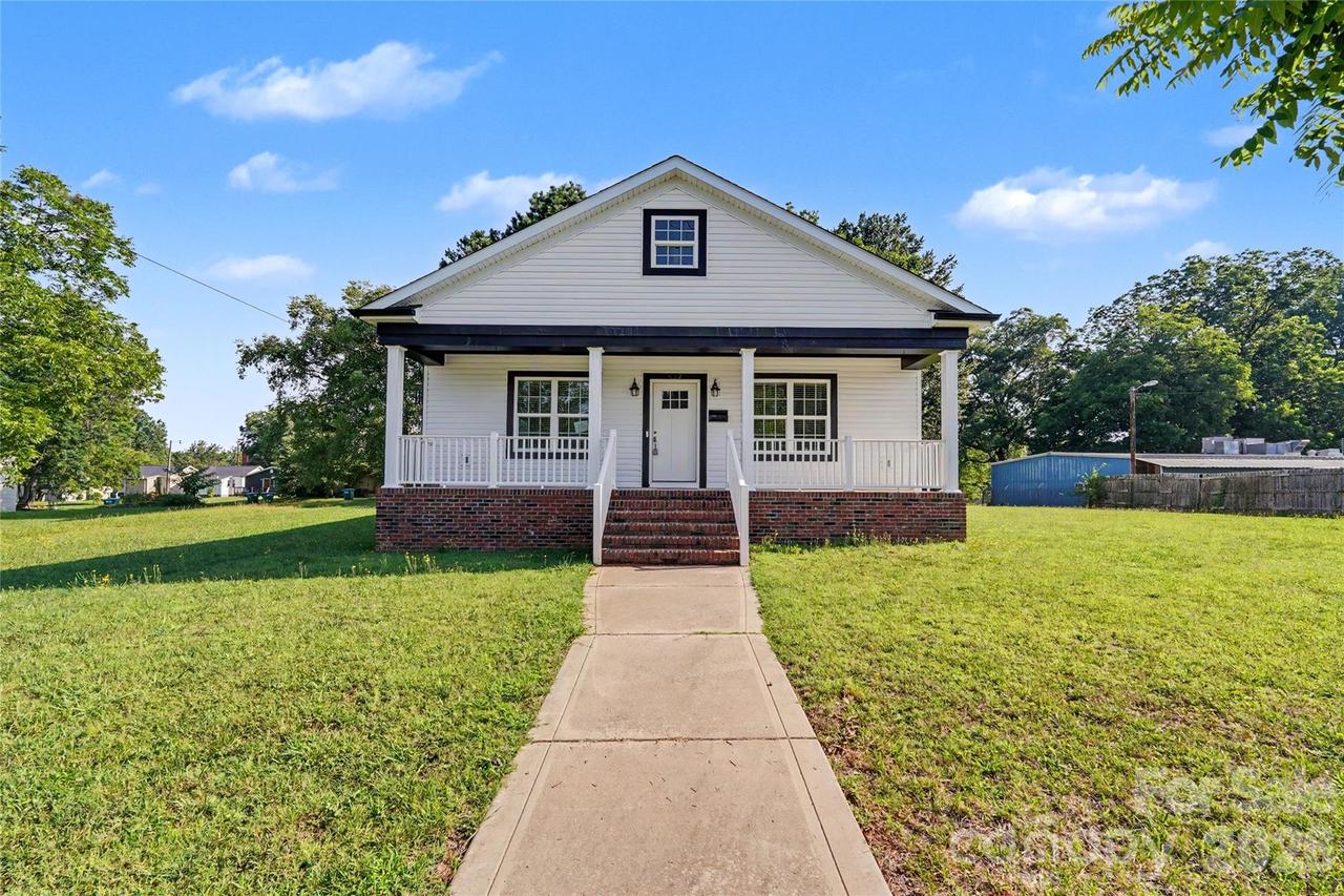 417 E Virginia Ave., Bessemer City, NC 28016