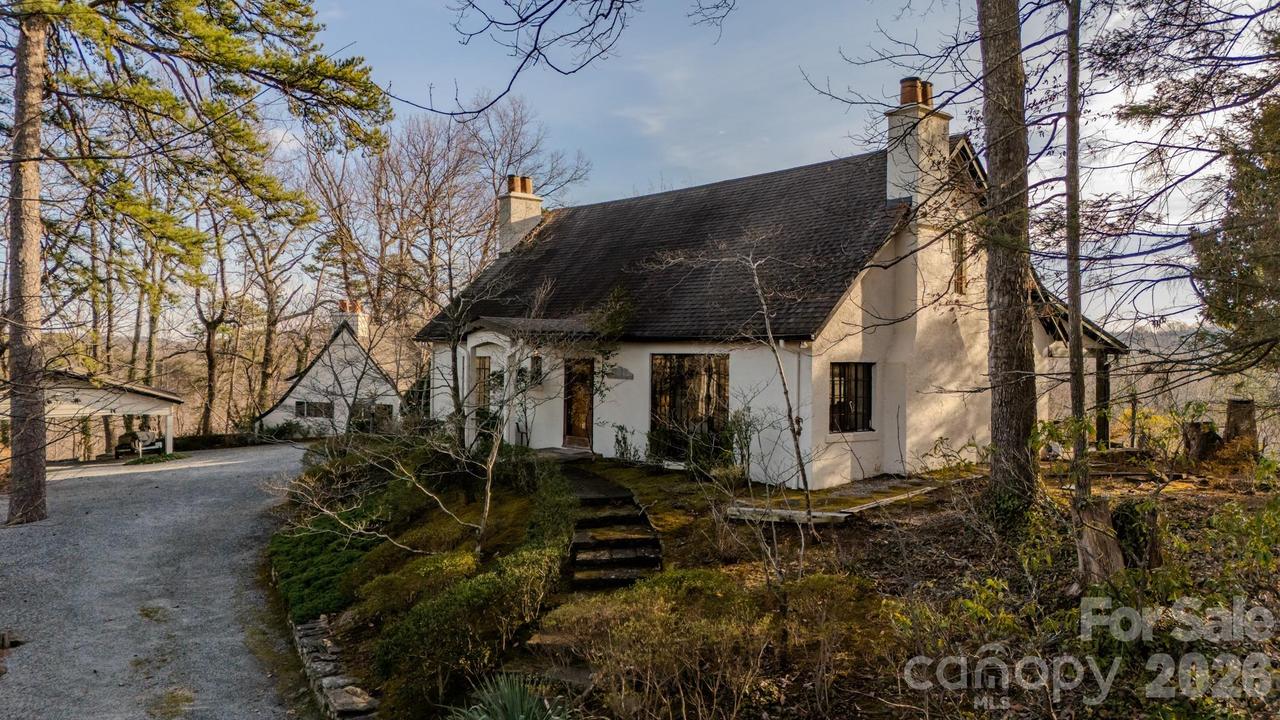 130 Stone Ridge Ln., Tryon, NC 28782