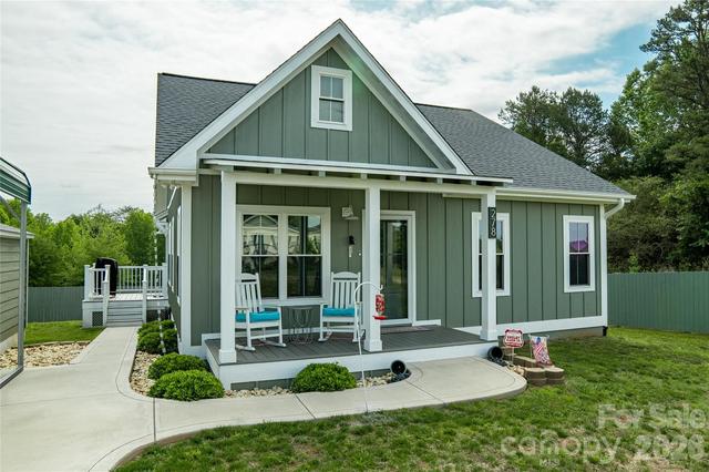 New Homes For Sale This Week That Attend Ellenboro Elementary School: March 20th to March 26th