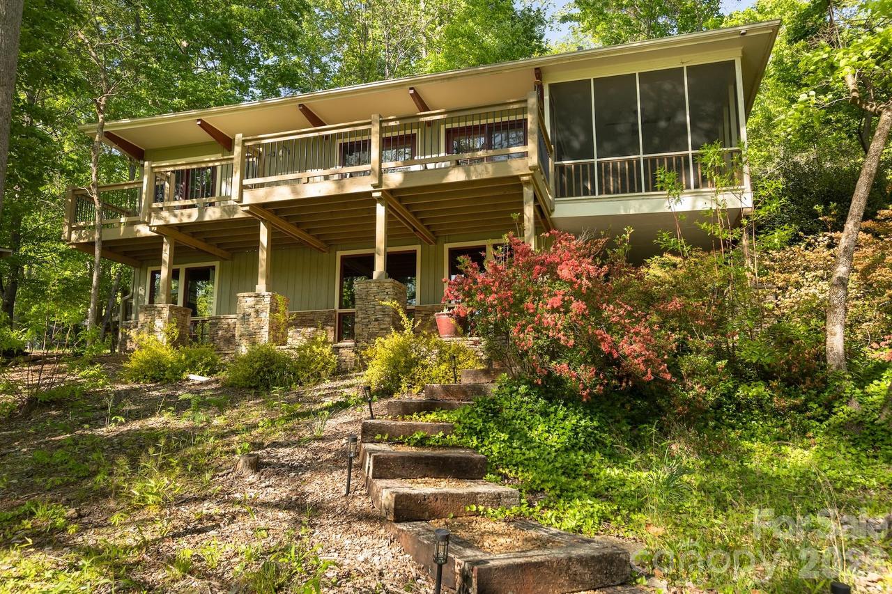 1971 Buffalo Creek Rd., Lake Lure, NC 28746