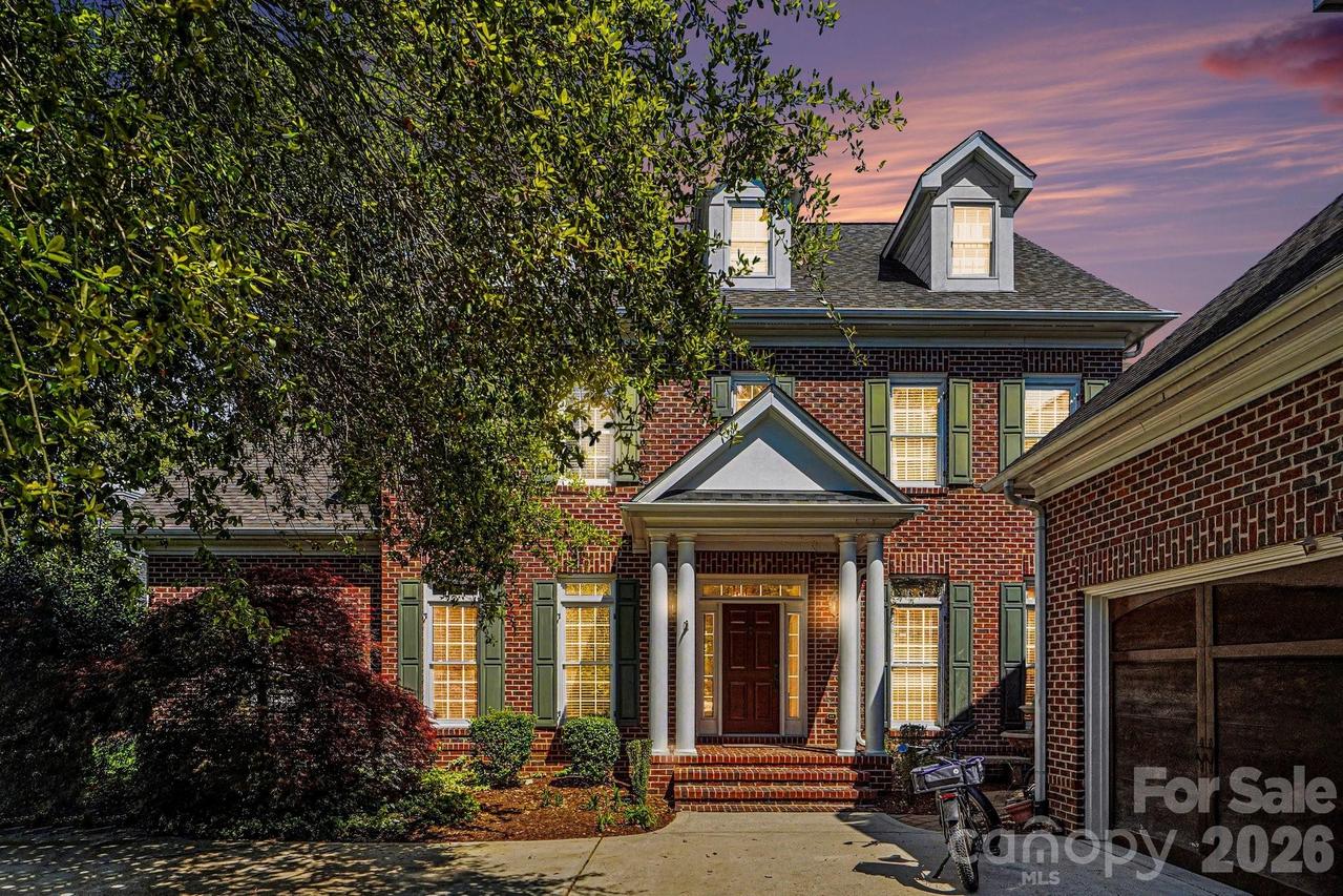 7609 Windaliere Dr., Cornelius, NC 28031