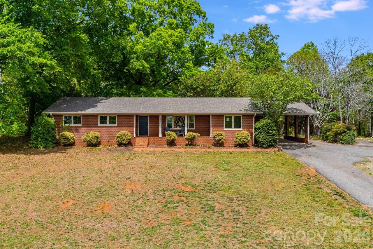 1737 Whitesides Rd., Forest City, NC 28043