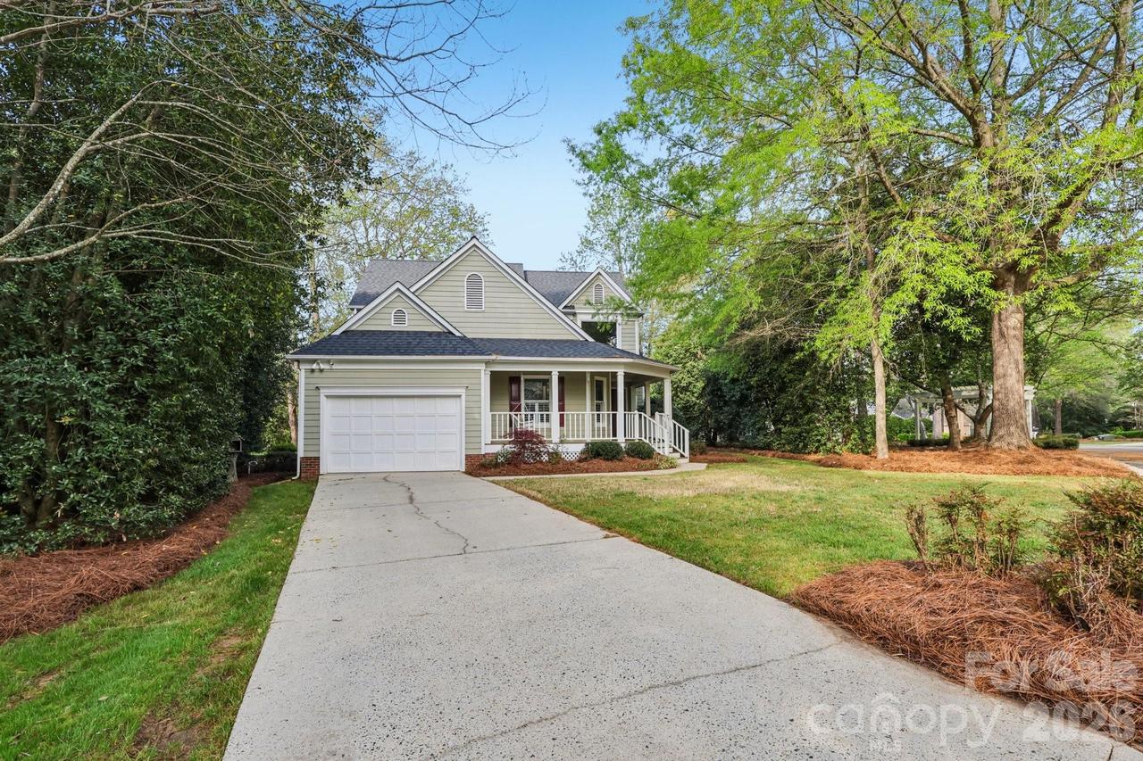 206 Millingport Ln., New London, NC 28127