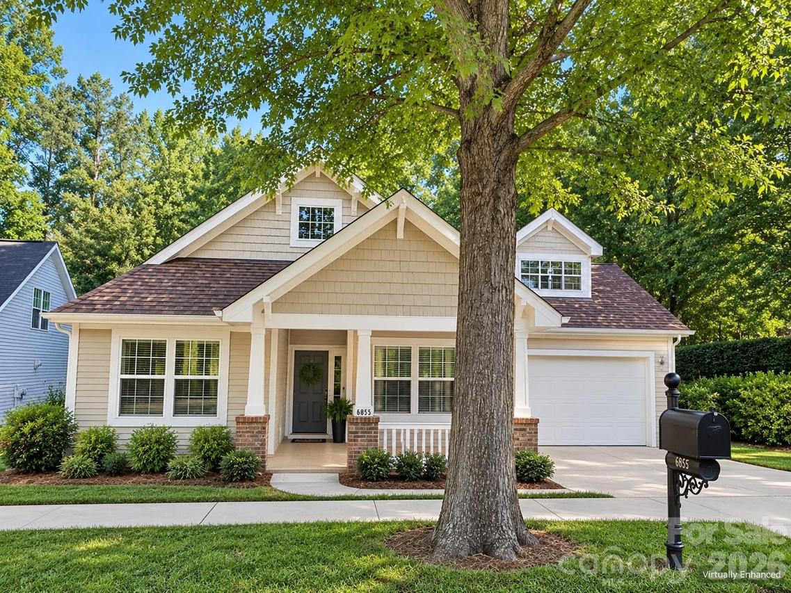 6855 Colonial Garden Dr., Huntersville, NC 28078
