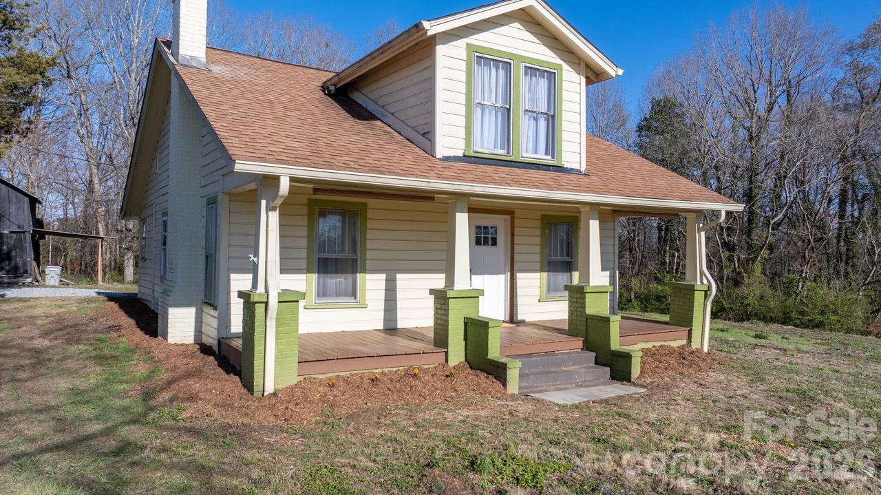 291 Mccrary Pl., Lenoir, NC 28645