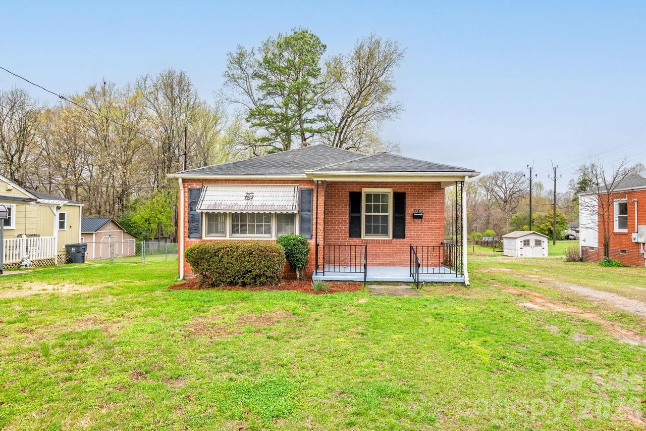 414 Ridge St., Stanley, NC 28164