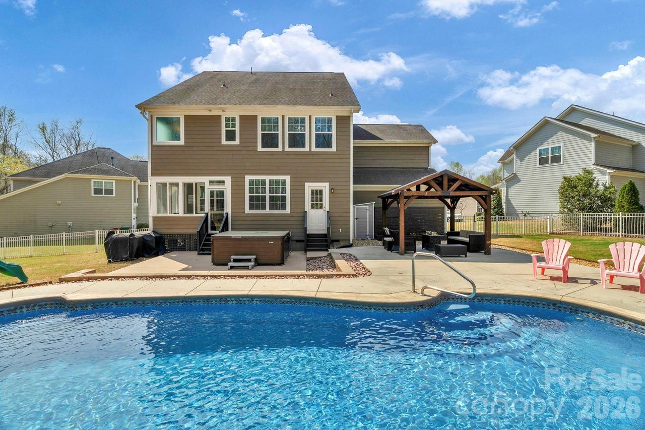 3729 Methodist Church Ln., Waxhaw, NC 28173