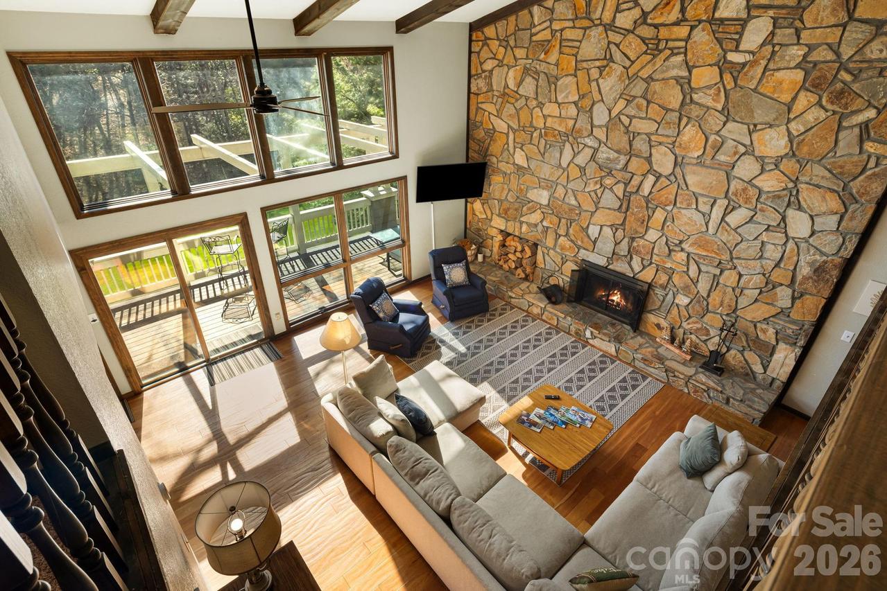 326 El Miner Dr., Mars Hill, NC 28754