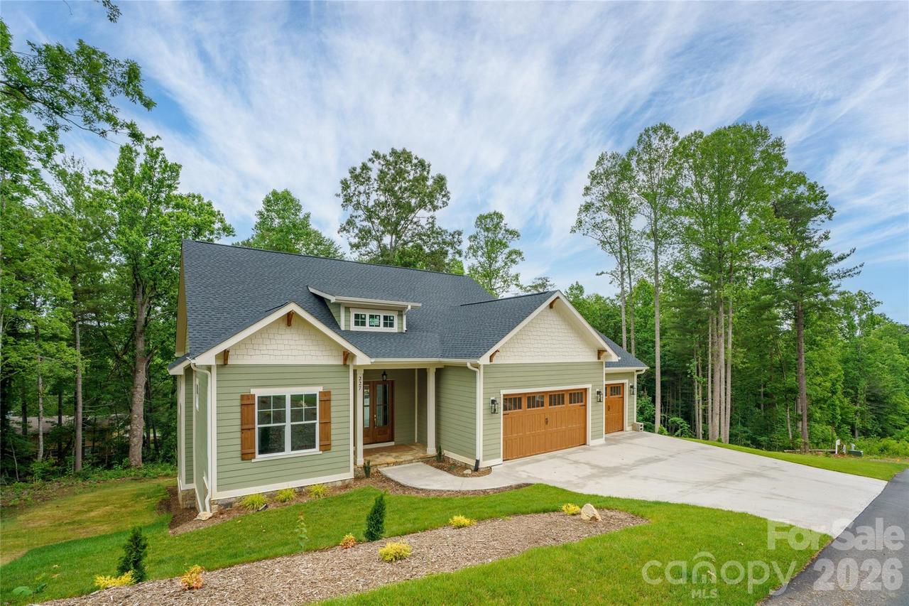 227 Northview Dr. #22, Hendersonville, NC 28791