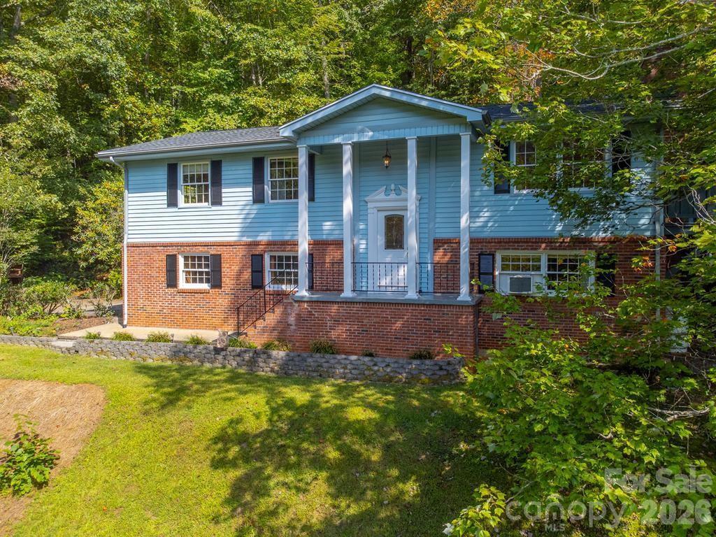 1168 North Country Club Dr., Cullowhee, NC 28723