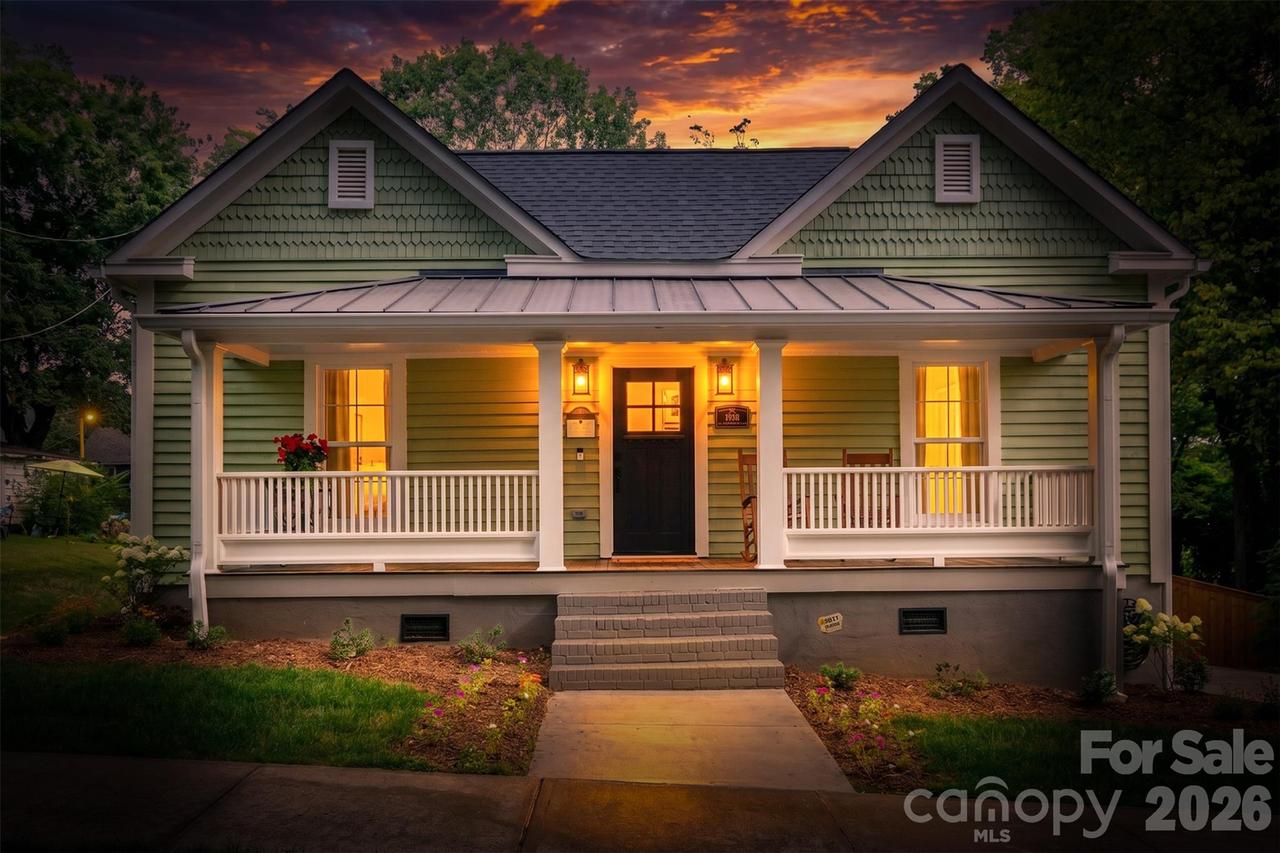 518 W Sharpe St., Statesville, NC 28677