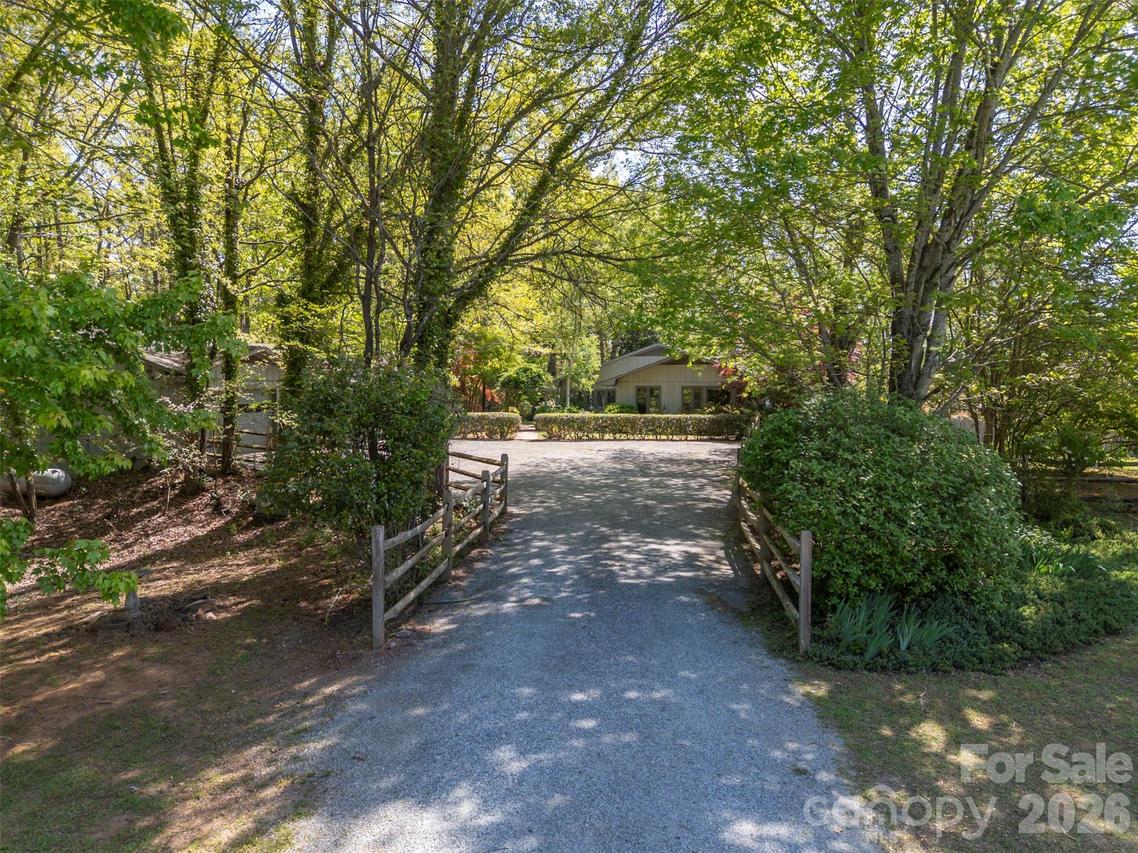 176 Fox Run Ln., Tryon, NC 28782
