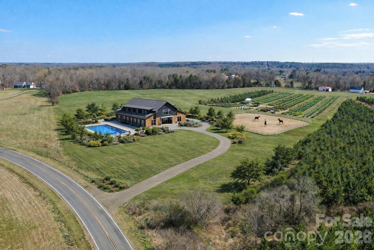 5001 Paige Rd., Mount Pleasant, NC 28124