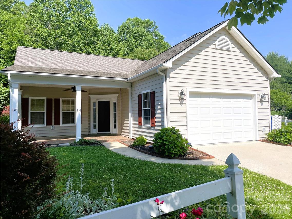 35 Sheffield Pl., Brevard, NC 28712