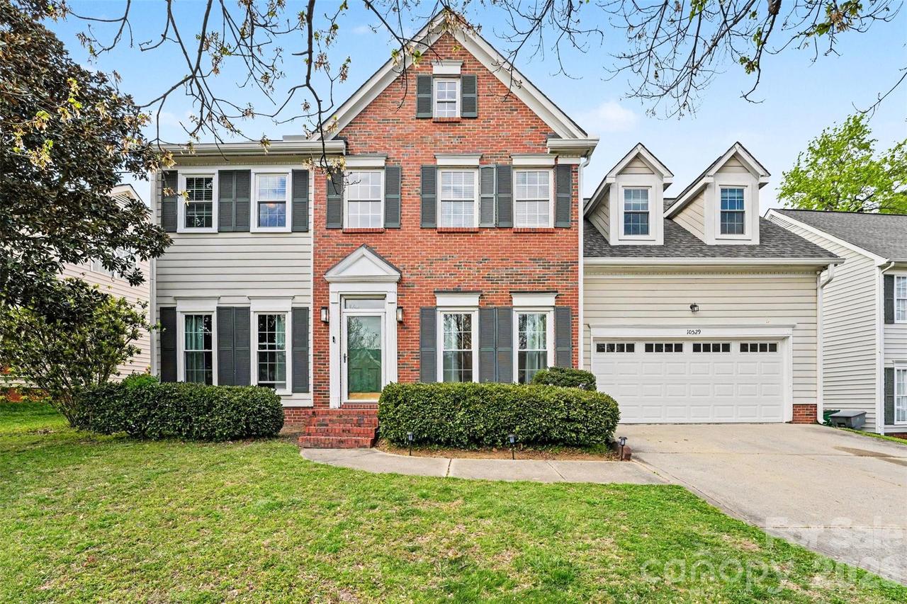 10529 Old Bridge Ln., Charlotte, NC 28269