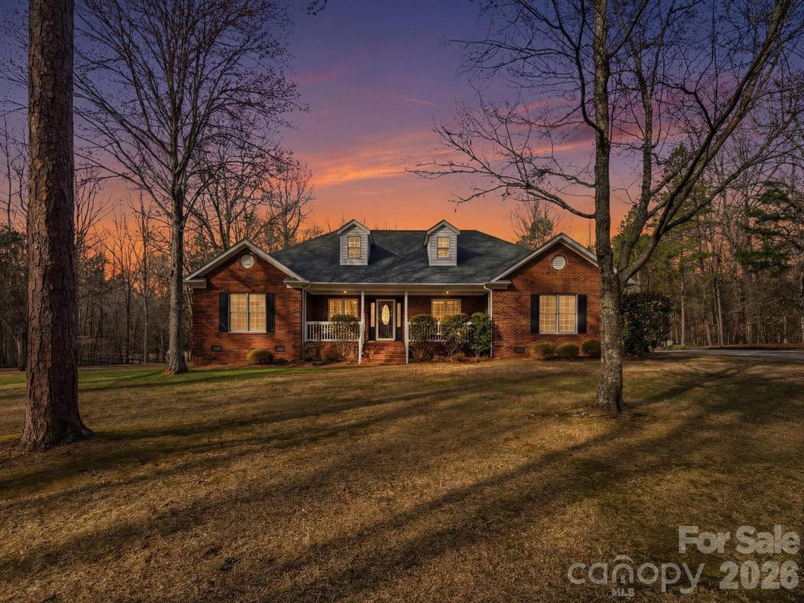 4824 Waxhaw Farms Rd., Waxhaw, NC 28173