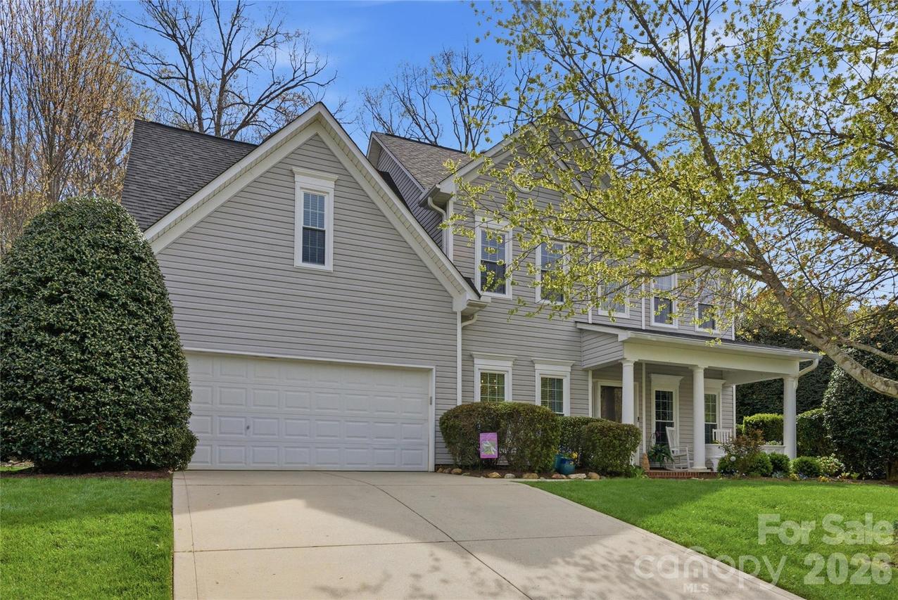 7719 Woodcrest Dr., Stanley, NC 28164