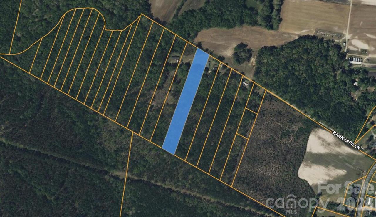 Barnyard Ln., Washington, NC 27889