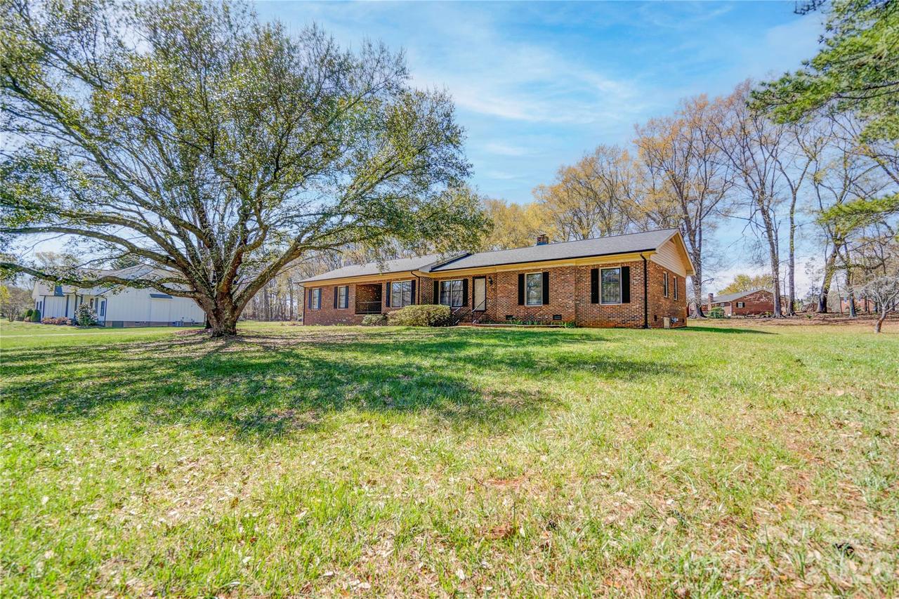 431 N Main St., Shelby, NC 28152